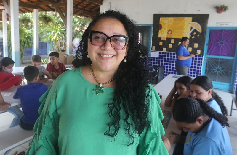 Semutran vai Escola