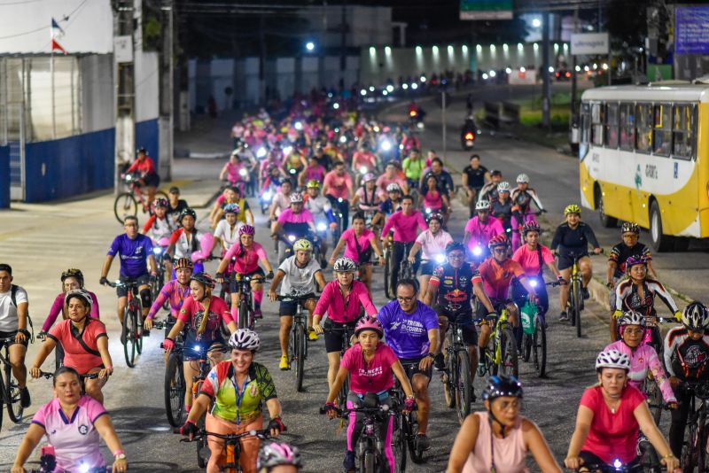 Ciclotur com saída e chegada da praça da Bíblia na Cidade Nova