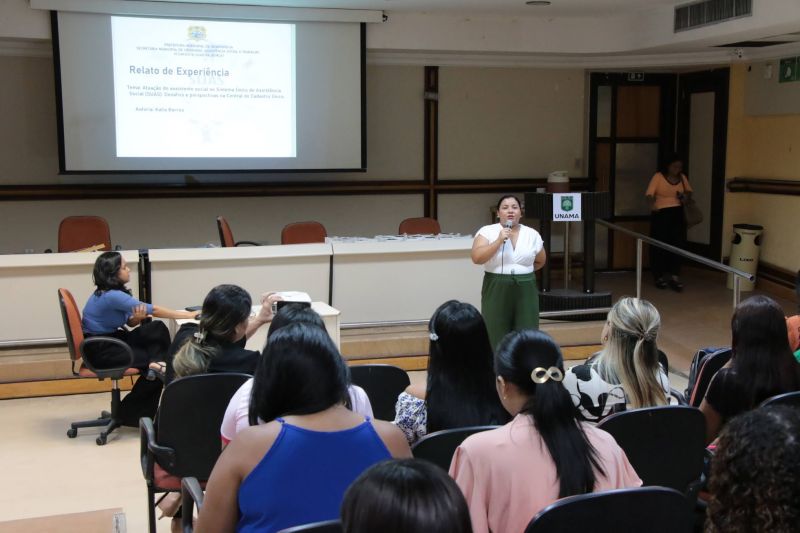 Capacita Suas e entrega de prêmios no auditório Unama BR