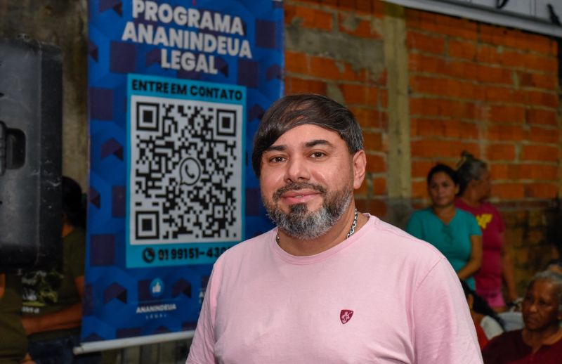 Entrega de Certidão de Imóveis para moradores da comunidade jardim Nova Vida no bairro 40 Horas