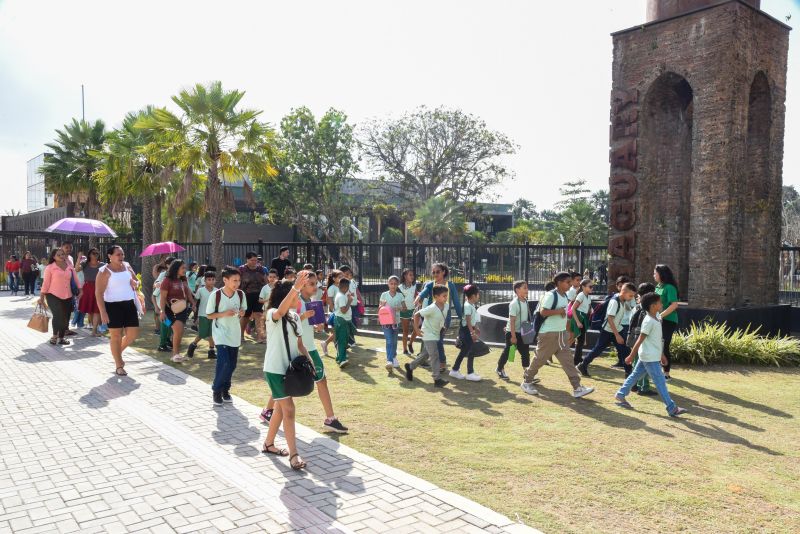 Visita guiada no parque Vila Maguary dos alunos da escola Gregório de Almeida Brito