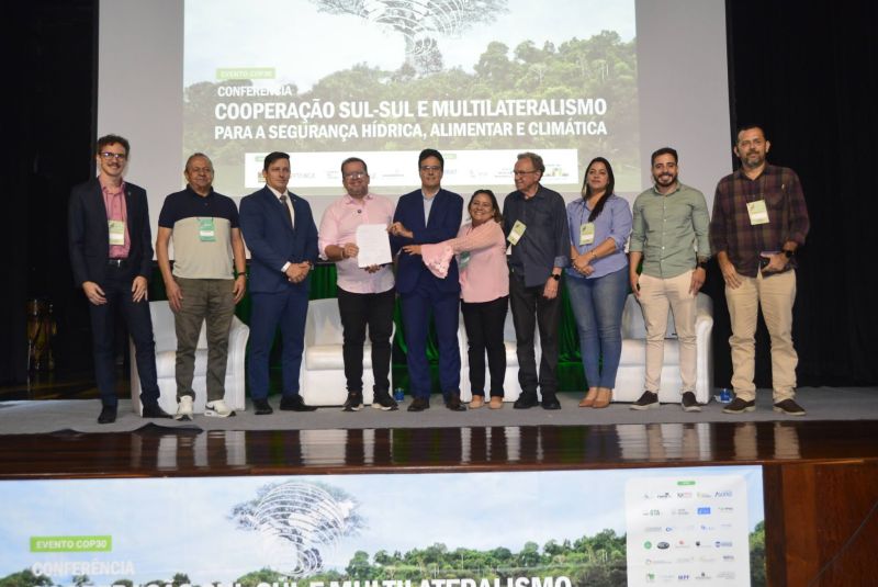 Fórum Internacional Pré-COP 30 no Teatro Municipal
