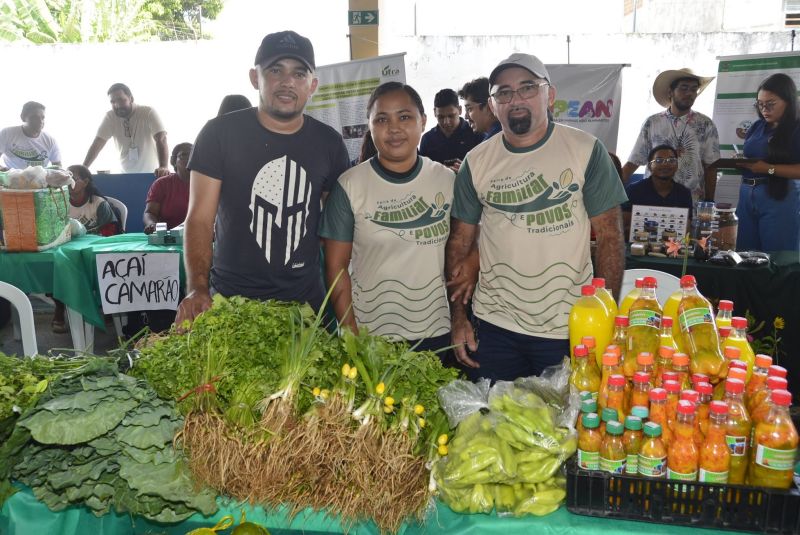 Feira de Agricultura Familiar e Povos Tradicionais no Rotary Club de Ananindeua