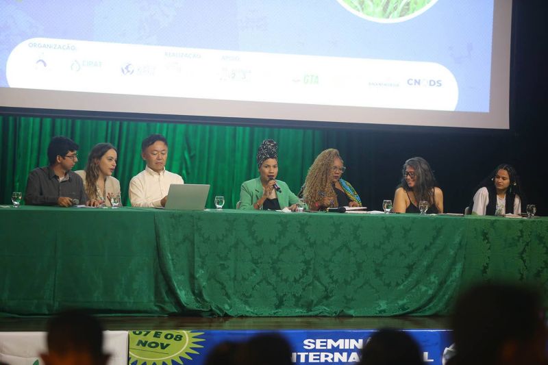 Encerramento do Fórum Internacional Cop 30 no teatro Municipal