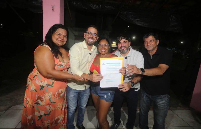 Entrega títulos de propriedade na estrada do Icui Guajará Il