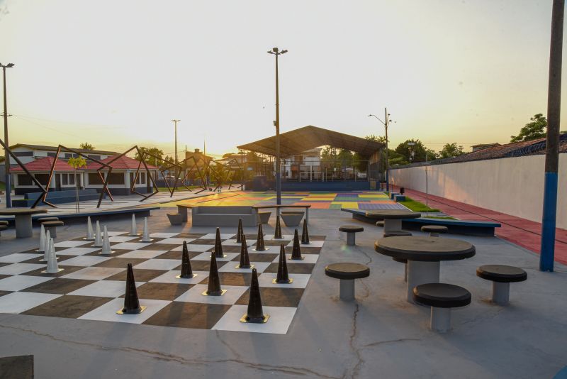 Praça Parque das Águas e Casa da Cultura em Águas Lindas