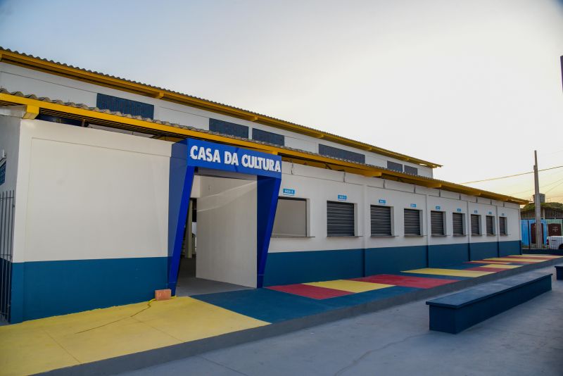 Praça Parque das Águas e Casa da Cultura em Águas Lindas