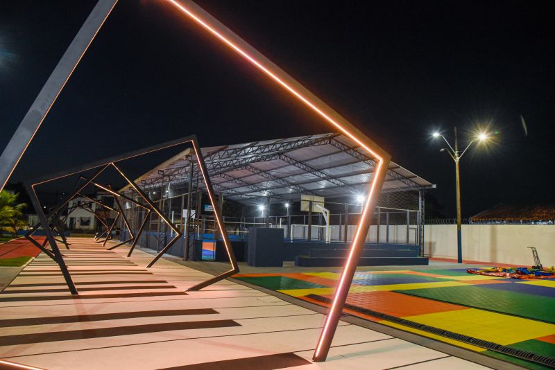 Praça Parque das Águas e Casa da Cultura em Águas Lindas