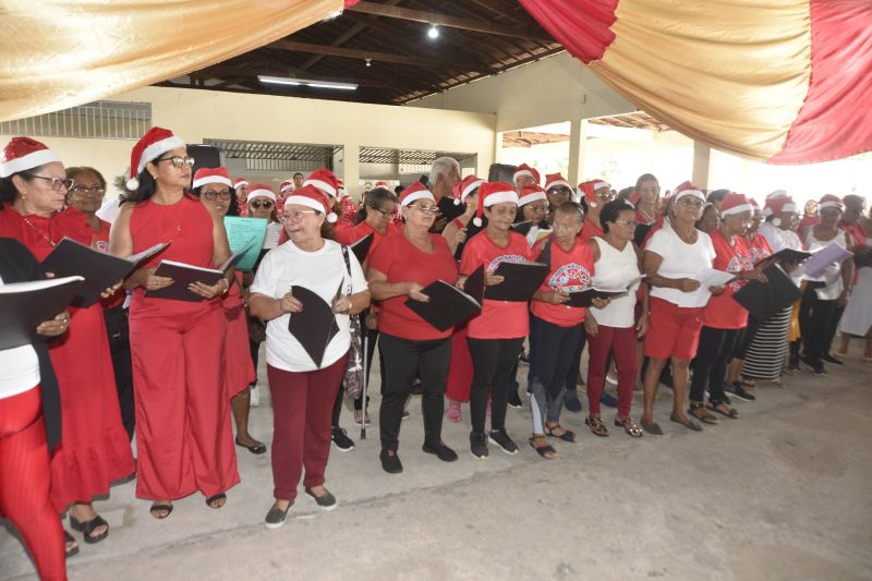 Culminância de Natal CRAS e CREAS na Igreja Matriz