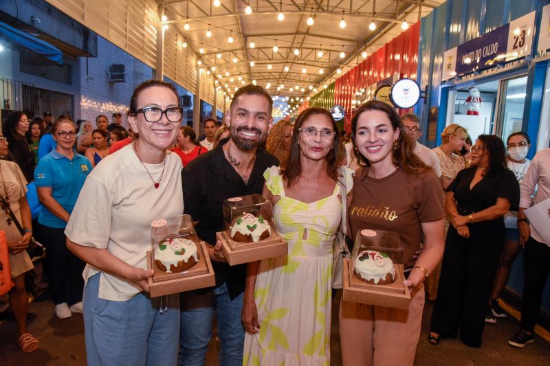 Entrega de certificado Doces que Encantam no Parque do 8