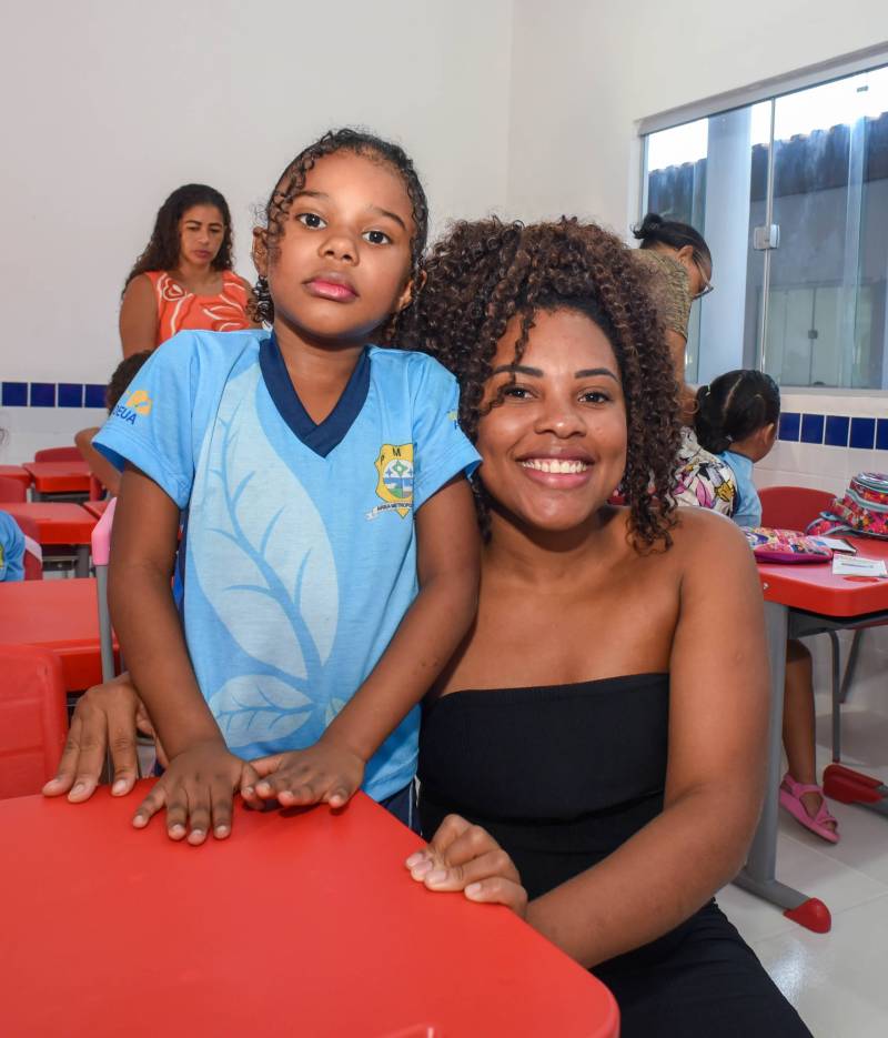 Com os espaços readaptados, Renata Abreu diz se sentir mais segura com a filha matriculada na escola 