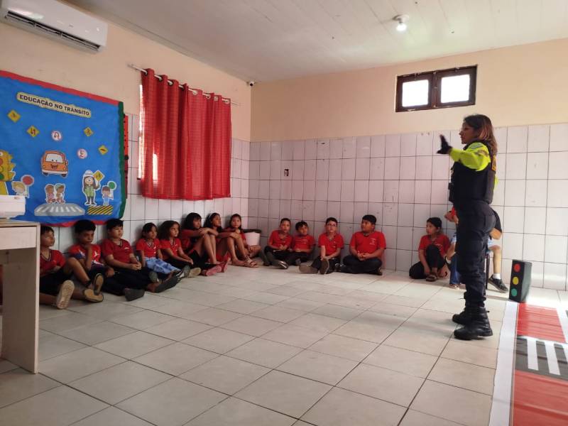 Alunos da Escola Pequeno Principe.