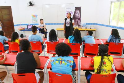 Galeria: Lei Maria da Penha vai a escola no Quilombo do Abacatal
