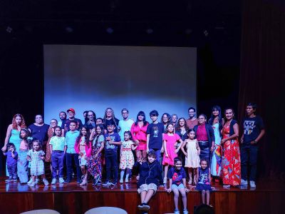 Curta-metragem “A Caverna” lota o Teatro Municipal de Ananindeua em estreia reflexiva sobre a realidade e o conhecimento