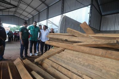 Comunidades ribeirinhas de Ananindeua são beneficiadas com doação de madeira apreendida pelo Ibama