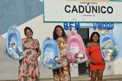 Ananindeua fortalece políticas para a primeira infância com entrega de enxovais