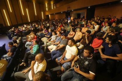 Prefeitura de Ananindeua entrega certificados do curso de Boas Práticas de Açaí