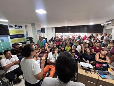 Prefeitura de Ananindeua promove oficina gratuita de Marketing Digital para feirantes do Complexo do 8