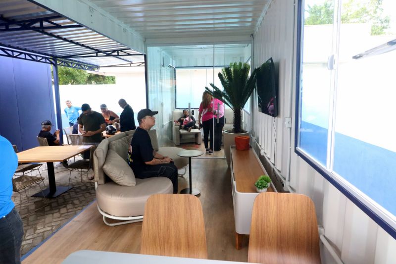 Inauguração do Pit Stop na rua do Fio esquina com Av Nonato Sanova