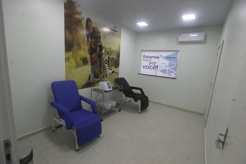 Imagens da Clinica Saúde da Família na comunidade Pedreirinha