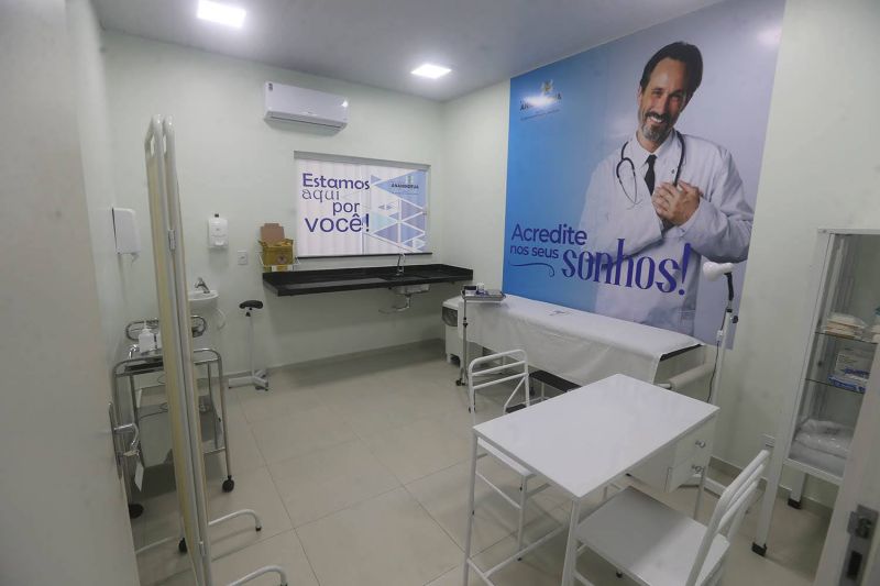Imagens da Clinica Saúde da Família na comunidade Pedreirinha