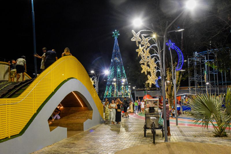 imagens Natalinas do parque do 8 na Cidade Nova Vlll
