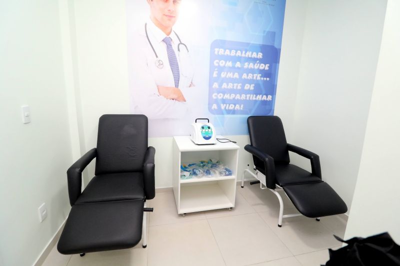 Inauguração da Clínica Saúde da Família Floresta Park na rua dos Ipês