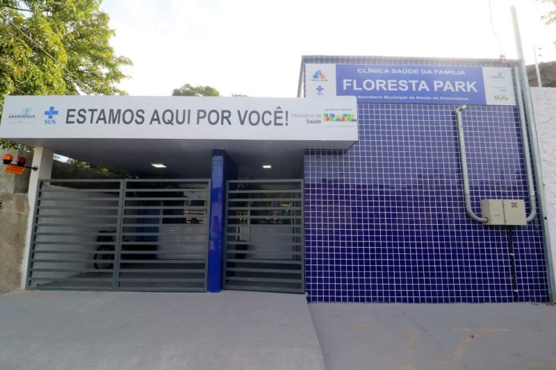 Inauguração da Clínica Saúde da Família Floresta Park na rua dos Ipês