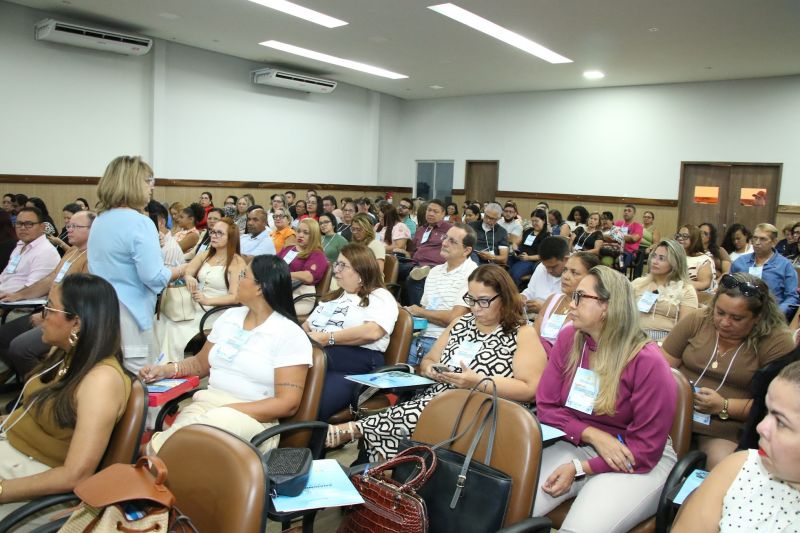 Certificação de Gestores da Educação no auditório da SEMED