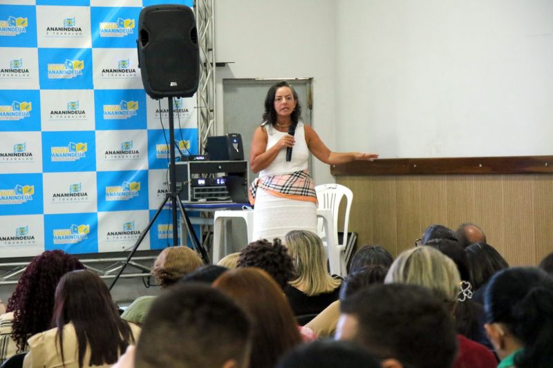 Certificação de Gestores da Educação no auditório da SEMED