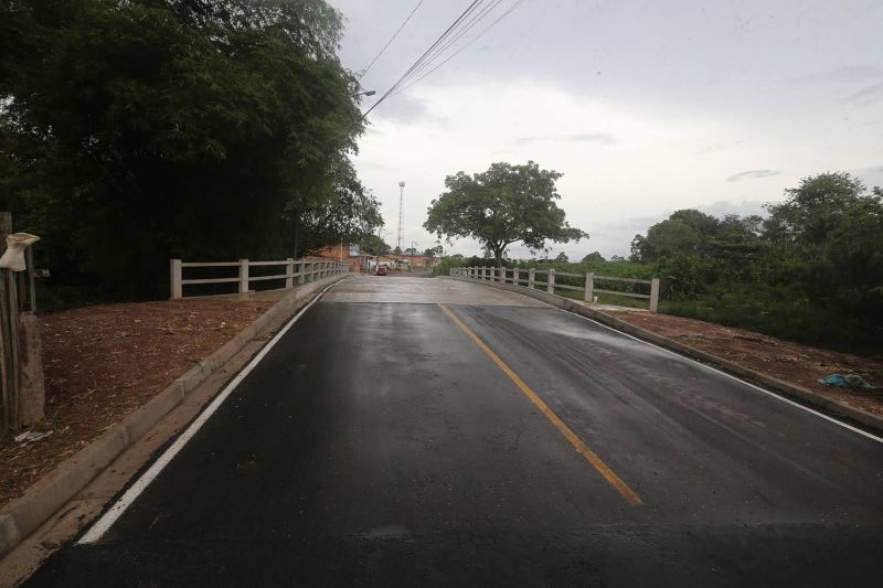 Inauguração da nova ponte da passagem Santa Clara no bairro 40 Horas