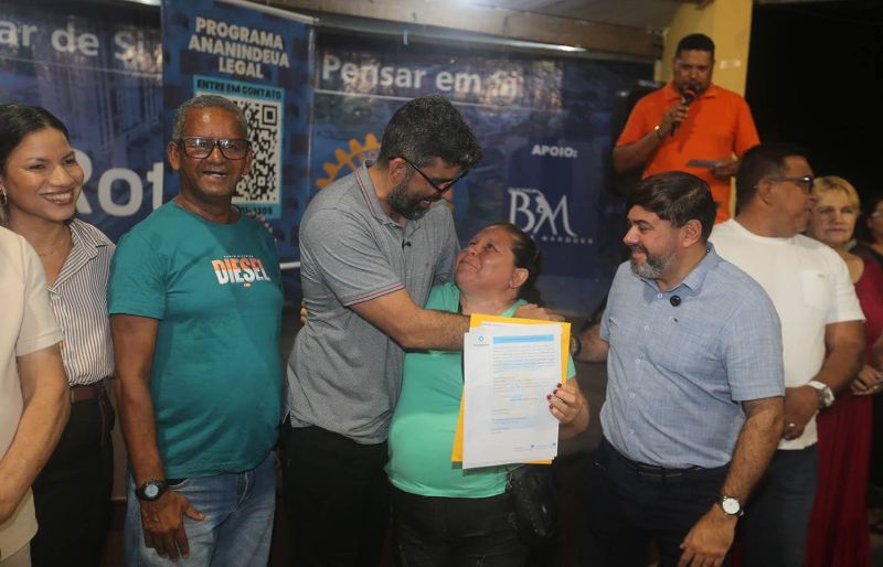 Entrega Títulos de Propriedade das comunidades Park Laguna e Deus Proverá