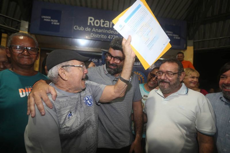 Entrega Títulos de Propriedade das comunidades Park Laguna e Deus Proverá