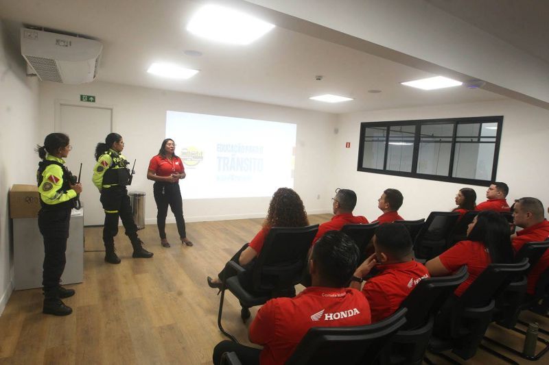 Palestra para condutores de motos