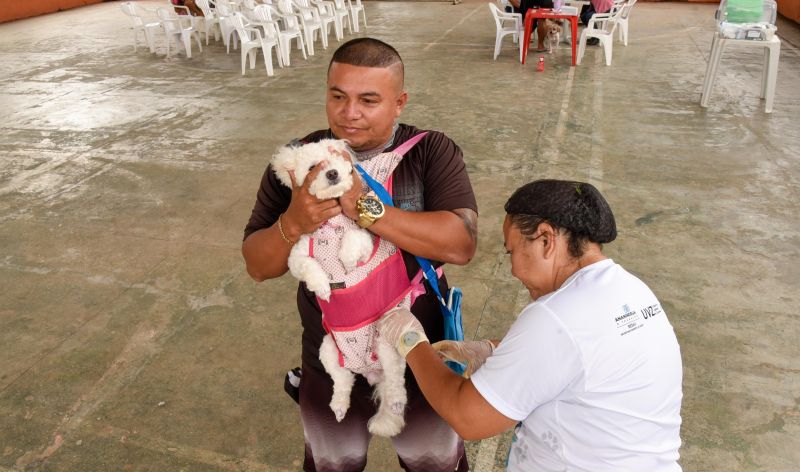 Programa Vet Ananin no bairro do 40 Horas