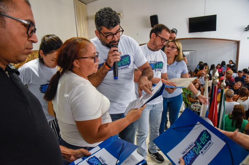 Entrega de guias de consultas para 600 pessoas