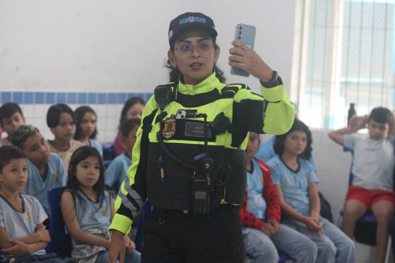 Vai á escola, na escola São Judas Tadeu bairro Águas Lindas