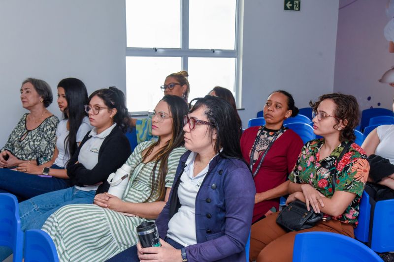Casa da Mulher Brasileira com roda de conversa Janeiro Branco