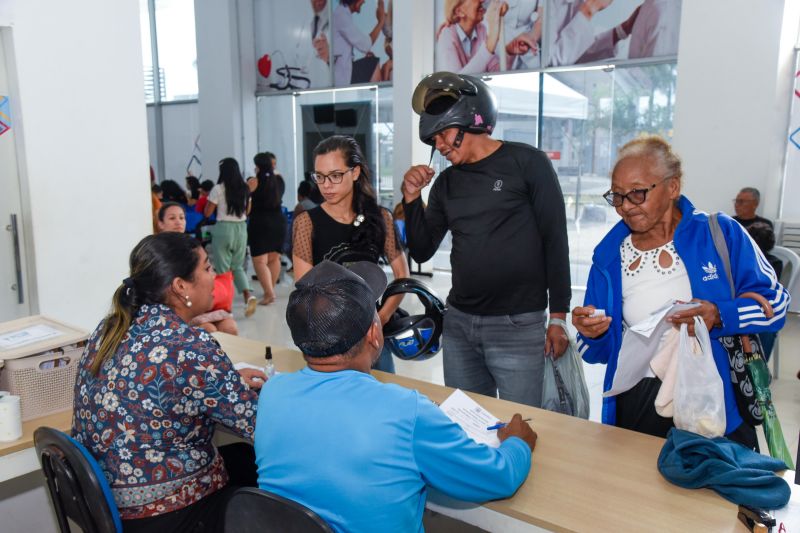 3º dia do Mutirão Bora Dá-Lher+Saúde no Super Centro