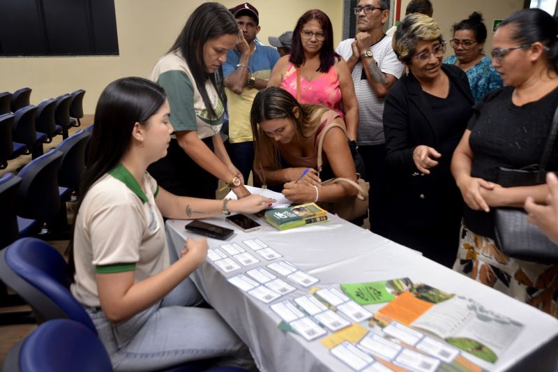 Entrega de CAF+ na câmara municipal de Ananindeua