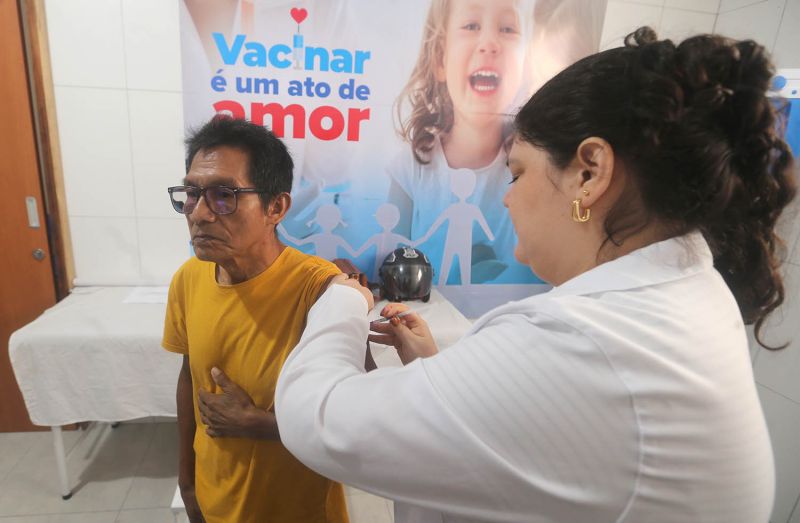 Vacinação no final de Semana na UBS Distrito Industrial