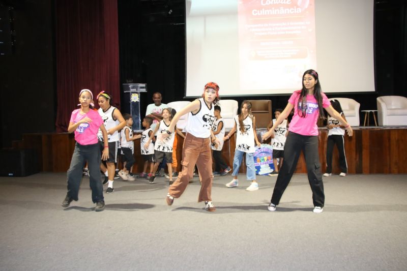 Fluxo com respeito campanha de prevenção no combate a gravidez precoce no Parque Cultural Maguary