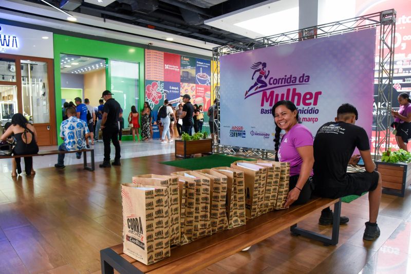 Entrega dos Kits da Corrida da Mulher