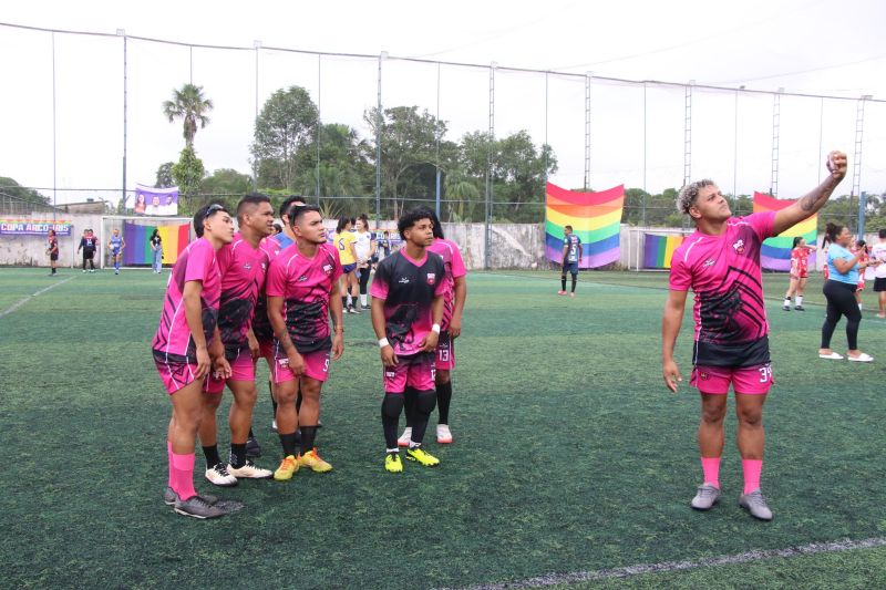 Quinta edição da copa de Futebol Arco-Íris na arena Power Foot