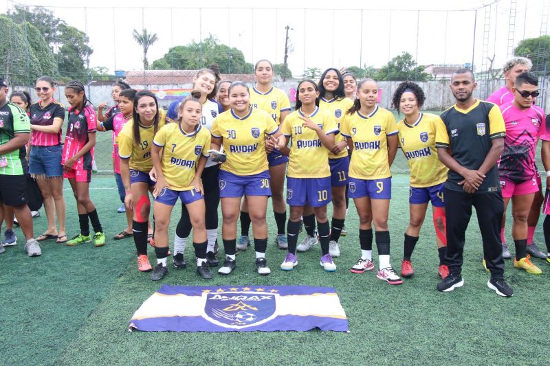 Quinta edição da copa de Futebol Arco-Íris na arena Power Foot