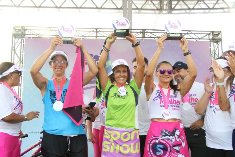 Corrida da Mulher Basta ao Feminicídio
