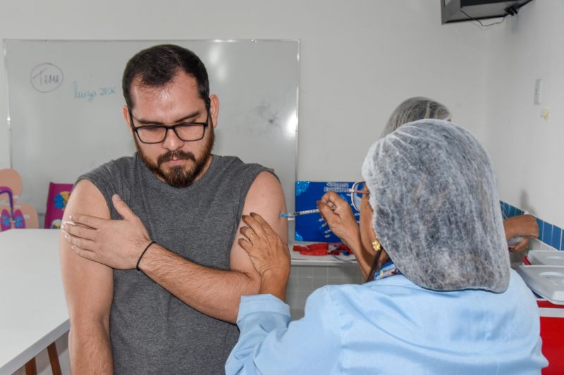 Encerramento da campanha de vacinação na EMEF João Paulo Il na Cidade Nova