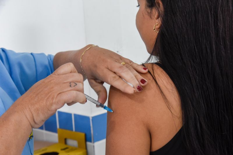 Encerramento da campanha de vacinação na EMEF João Paulo Il na Cidade Nova