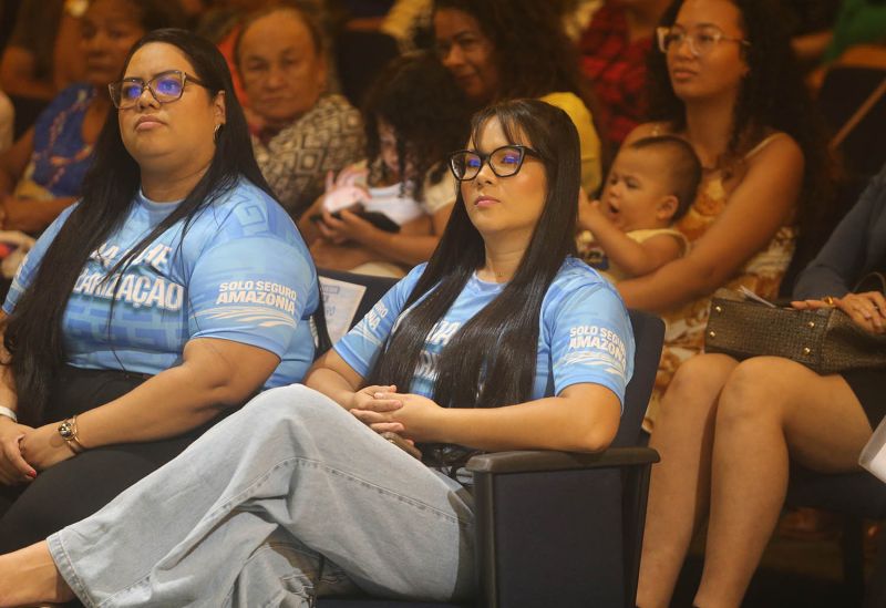 Semana do Solo Seguro no teatro municipal