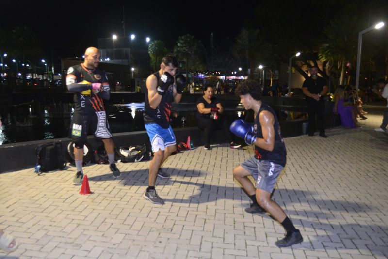 Sábado cultural mulheres no parque artes marciais no Parque Cultural Vila Maguary